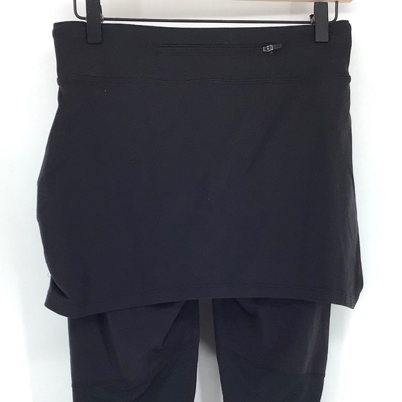Athleta Black Contender 2 In 1 Capri Skirt Legging - Picture 5 of 6